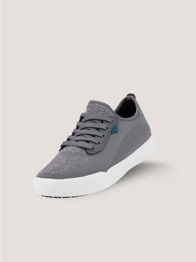 Vessi weekend class sneaker